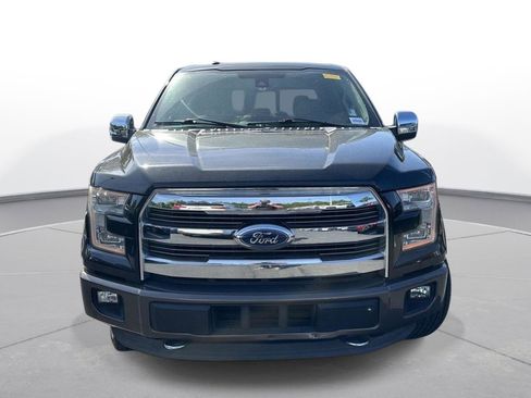 Used 2015 Ford F150 Lariat w/ Equipment Group 502A Luxury AWD/4WD image 3