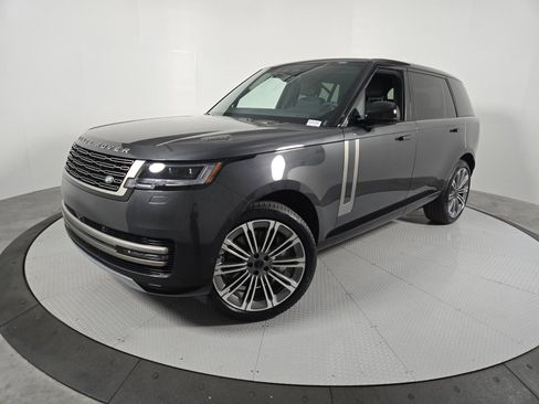 New 2026 Land Rover Range Rover Long Wheelbase SE AWD/4WD image 1