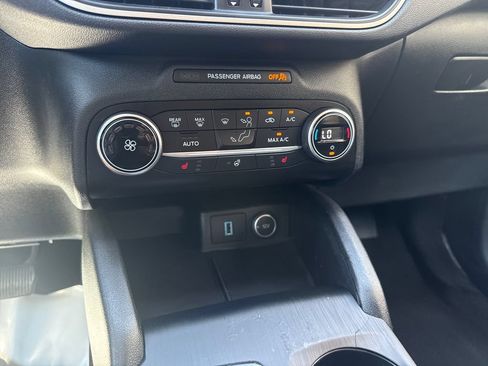 Used 2020 Ford Escape SEL AWD/4WD image 17