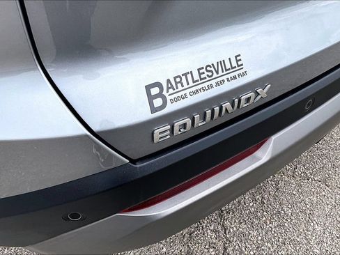 Used 2025 Chevrolet Equinox LT FWD image 14