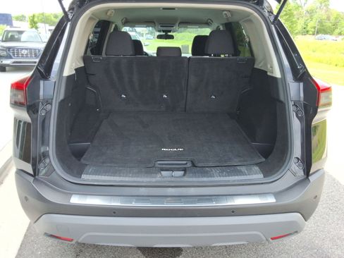 Used 2023 Nissan Rogue SV AWD/4WD image 30