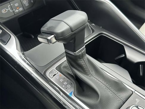 New 2025 Kia Sorento S image 19