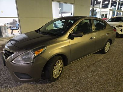 Used 2015 Nissan Versa SV