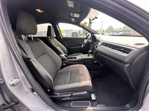 Used 2022 Honda HR-V Sport image 29
