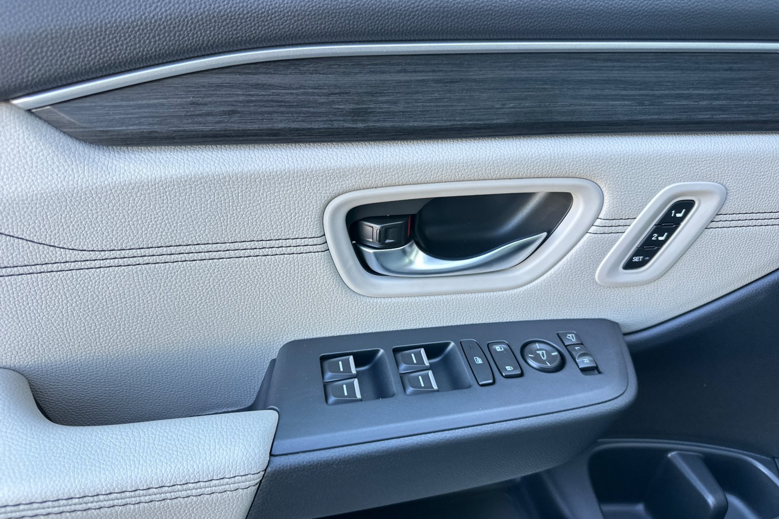 New 2026 Honda Pilot Touring image 11