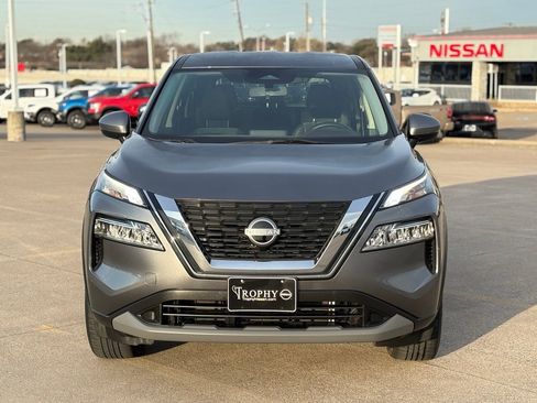 Certified 2023 Nissan Rogue SV image 5