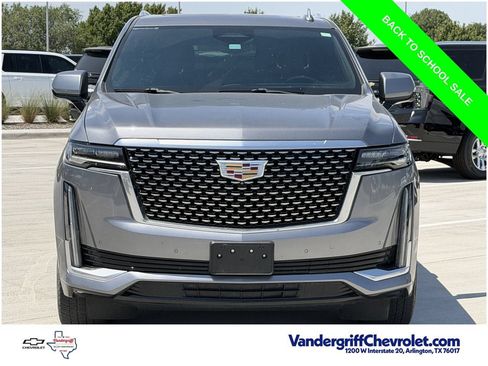 Used 2021 Cadillac Escalade ESV Premium Luxury AWD/4WD image 8