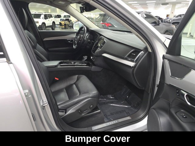 Used 2021 Volvo XC90 T5 Momentum w/ Climate Package AWD/4WD image 5
