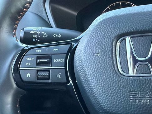 Used 2025 Honda HR-V Sport image 10