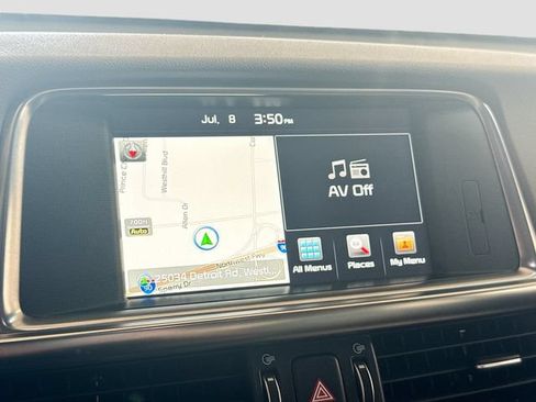 Used 2017 Kia Optima EX w/ Premium Package FWD image 16