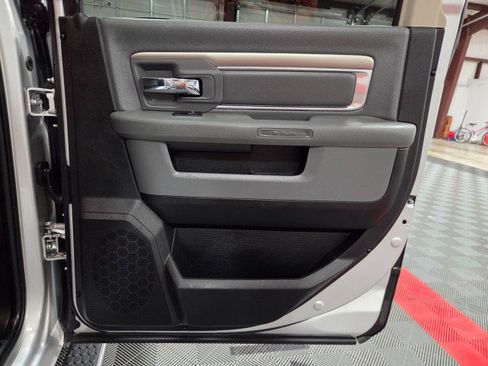 Used 2018 RAM 2500 Big Horn image 36