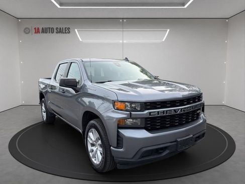 Used 2021 Chevrolet Silverado 1500 Custom w/ Safety Confidence Package AWD/4WD image 7
