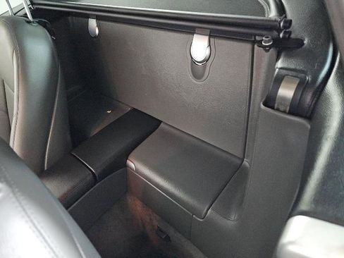 Used 2005 Mercedes-Benz SL 500 image 10