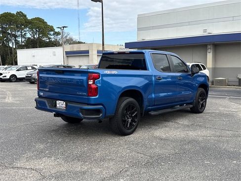 Used 2022 Chevrolet Silverado 1500 Custom image 5