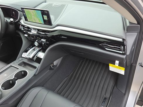 New 2026 Acura MDX SH-AWD image 19