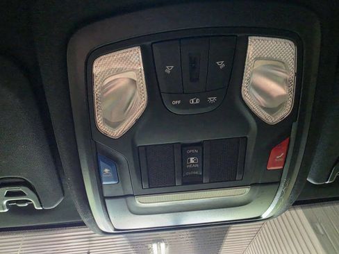 Used 2022 RAM 2500 Tradesman AWD/4WD image 38