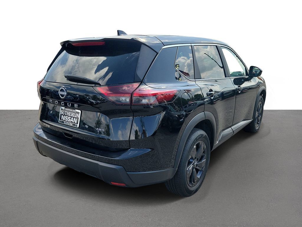 Certified 2026 Nissan Rogue SV AWD/4WD image 3