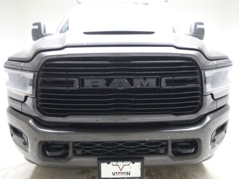 Used 2024 RAM 2500 Laramie w/ Night Edition AWD/4WD image 7