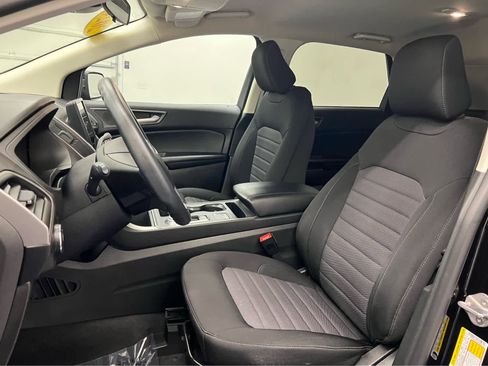 Used 2024 Ford Edge SE w/ Black Appearance Package image 15