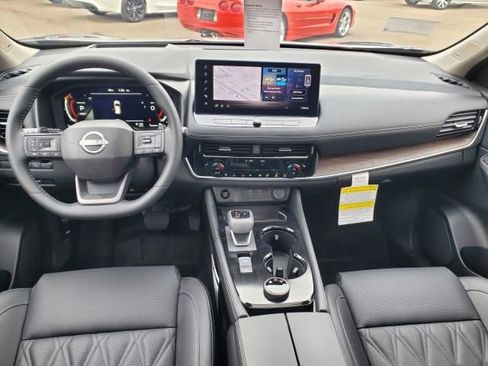 New 2026 Nissan Rogue Platinum w/ Platinum Premium Package image 11