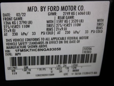 Used 2022 Ford Explorer Platinum w/ Equipment Group 601A image 20