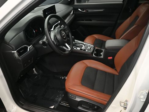 Used 2024 MAZDA CX-5 Carbon Edition image 10