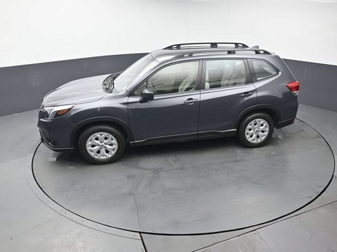 Used 2023 Subaru Forester AWD/4WD image 31
