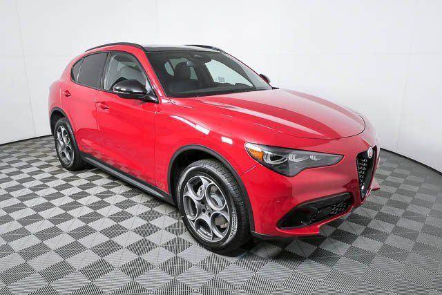 New 2026 Alfa Romeo Stelvio Sprint AWD/4WD image 34