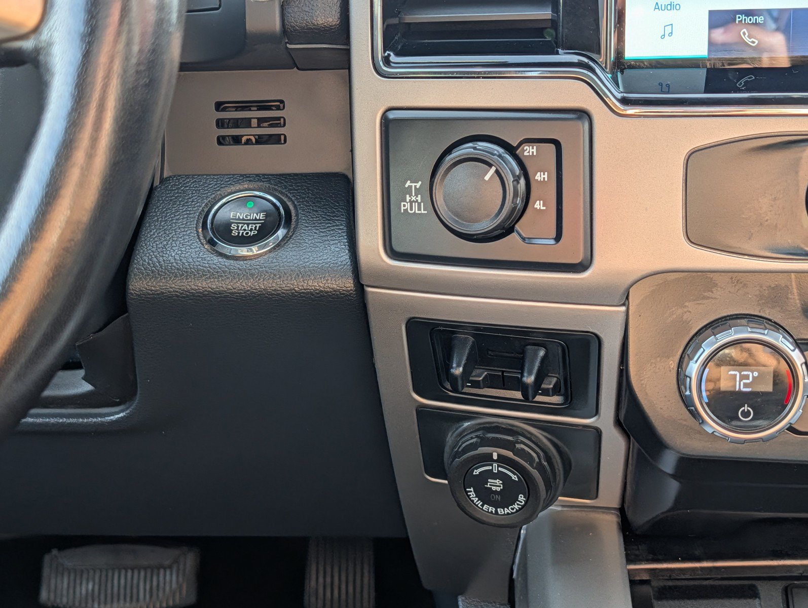 Used 2022 Ford F350 Lariat w/ Lariat Ultimate Package AWD/4WD image 28