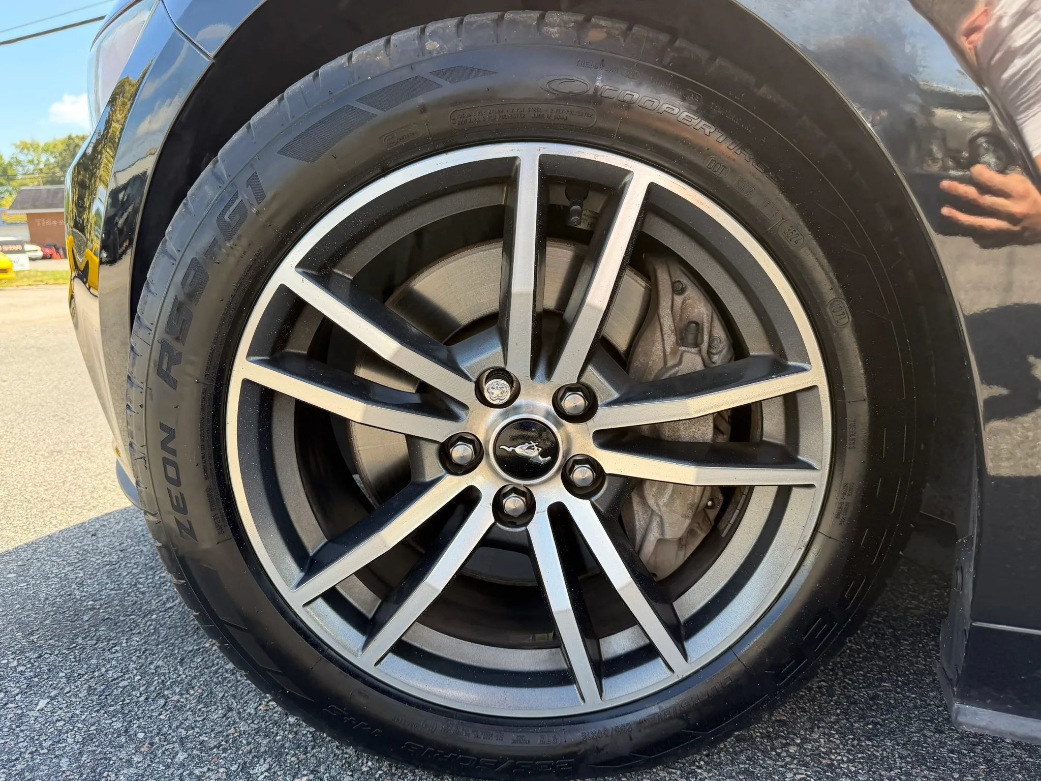Used 2015 Ford Mustang GT RWD image 29