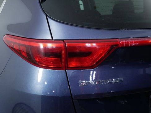 Certified 2018 Kia Sportage LX image 12