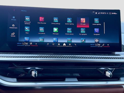 New 2026 BMW X7 M60i image 31