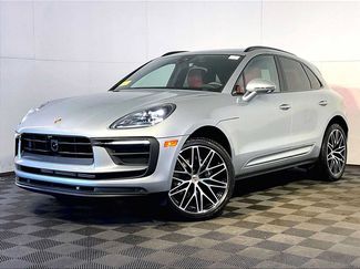 Certified 2023 Porsche Macan AWD/4WD video 1