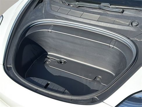 Used 2019 Tesla Model 3 Long Range image 23