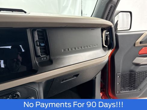 Certified 2022 Ford Bronco Wildtrak image 25