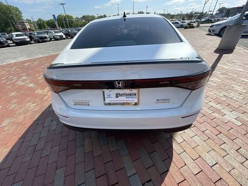 Certified 2024 Honda Accord Sport image 33