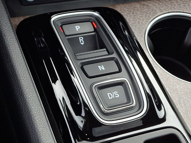 Used 2026 Honda Pilot Elite image 11