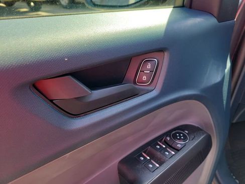 New 2026 Ford Maverick Lariat w/ Black Appearance Package AWD/4WD image 18