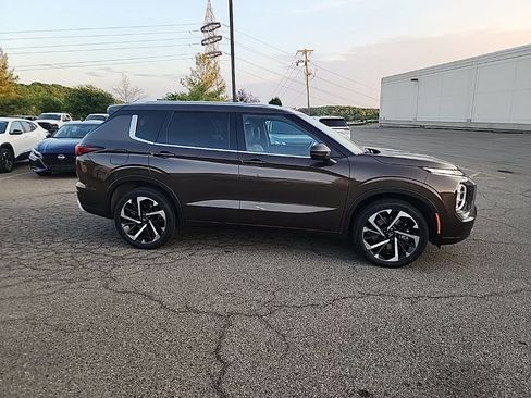 Used 2022 Mitsubishi Outlander SEL AWD/4WD image 5
