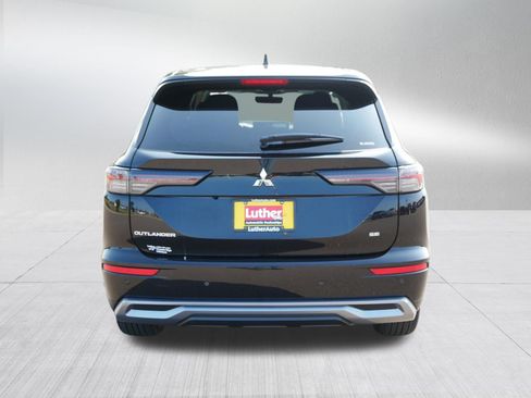 Used 2025 Mitsubishi Outlander SE AWD/4WD image 6