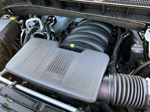 Used 2022 Chevrolet Silverado 1500 RST AWD/4WD image 34