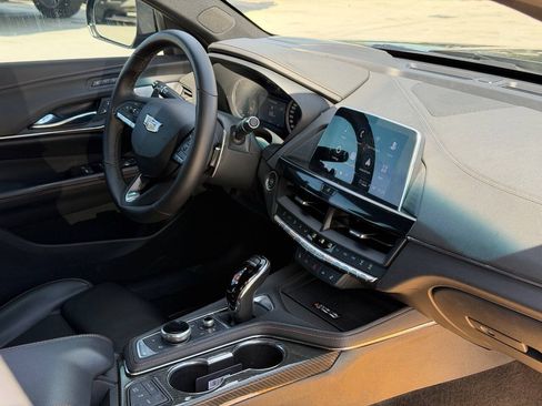 Used 2023 Cadillac CT4 V AWD/4WD image 19