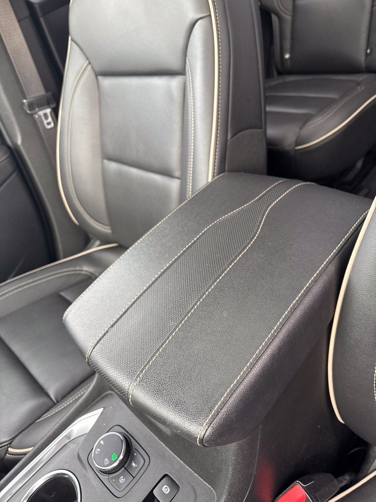 Used 2022 Chevrolet Traverse Premier AWD/4WD image 18