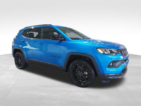 New 2026 Jeep Compass Latitude AWD/4WD image 2