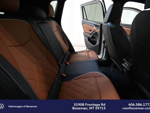 New 2026 Volkswagen Tiguan SEL R-Line image 30