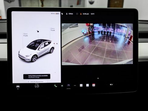 Used 2022 Tesla Model Y Long Range image 22