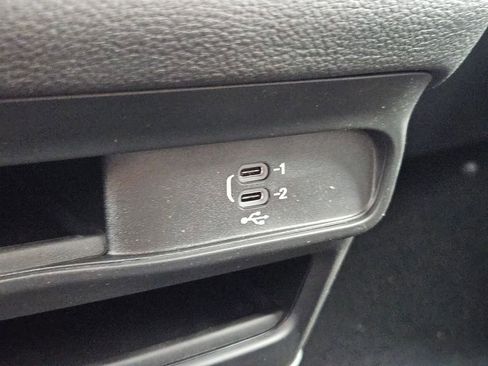 New 2026 Chrysler Pacifica Select image 35