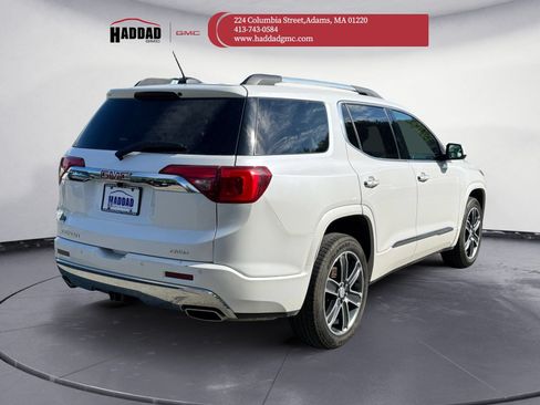 Used 2019 GMC Acadia Denali w/ Technology Package AWD/4WD image 4