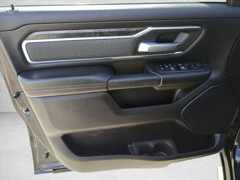 Used 2019 RAM 1500 Big Horn image 10