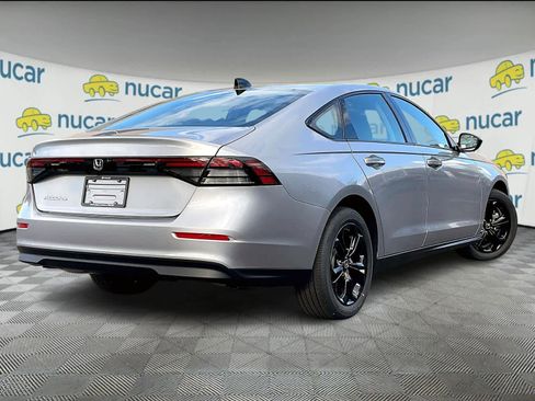 New 2025 Honda Accord SE image 7